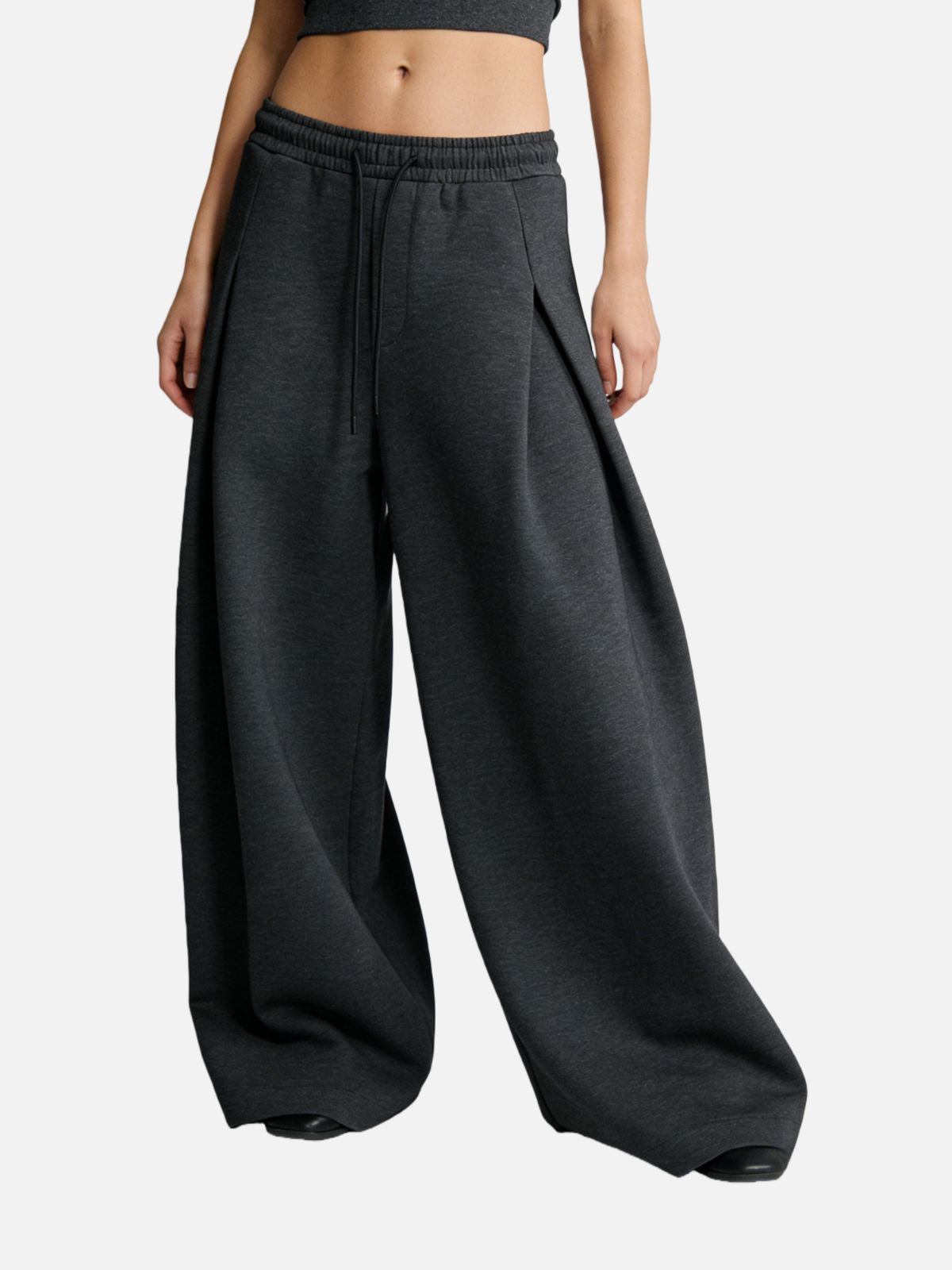 Haaura Pleated Baggy Sweatpants