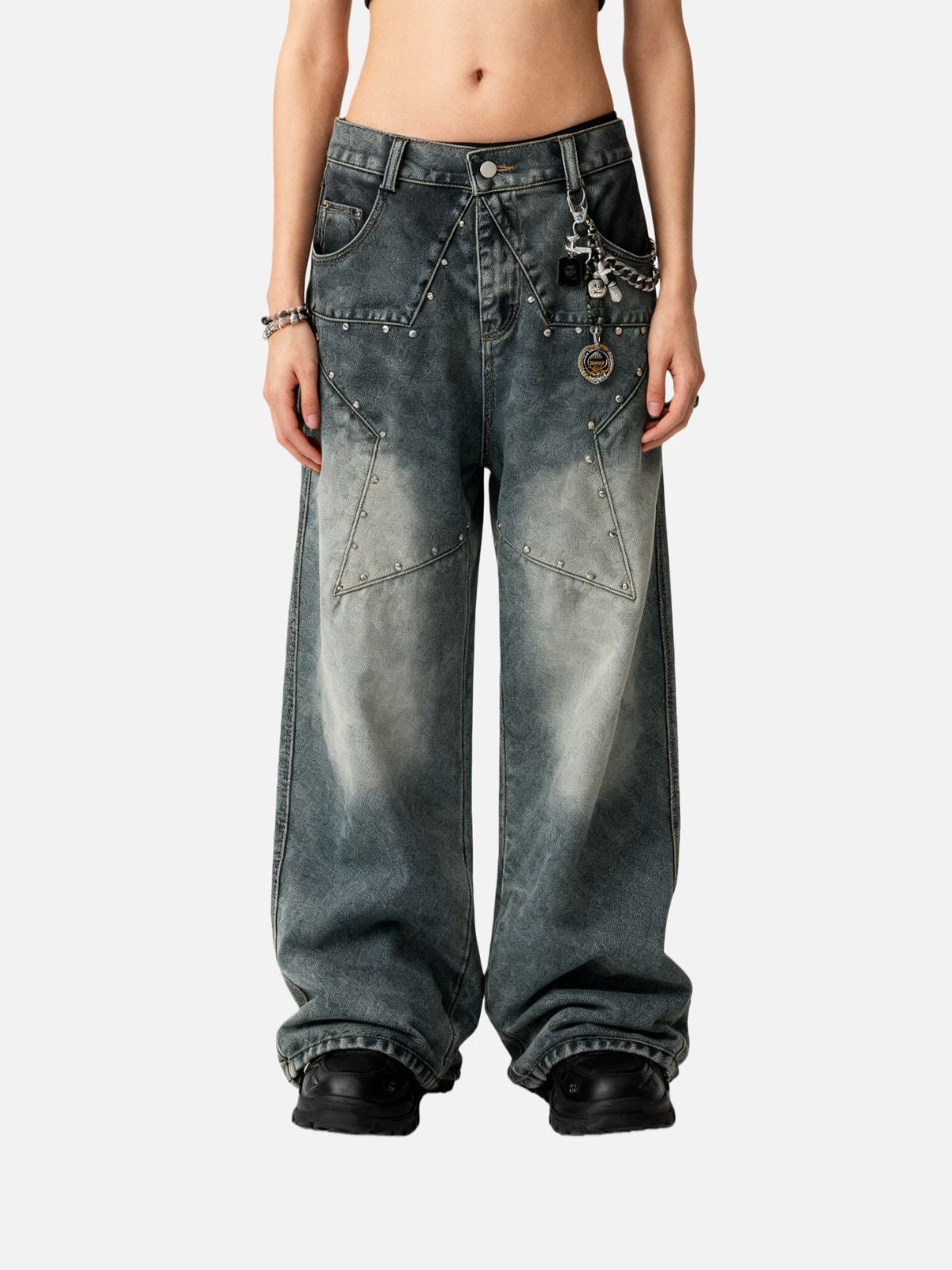 Haaura Rivet Star Baggy Jeans