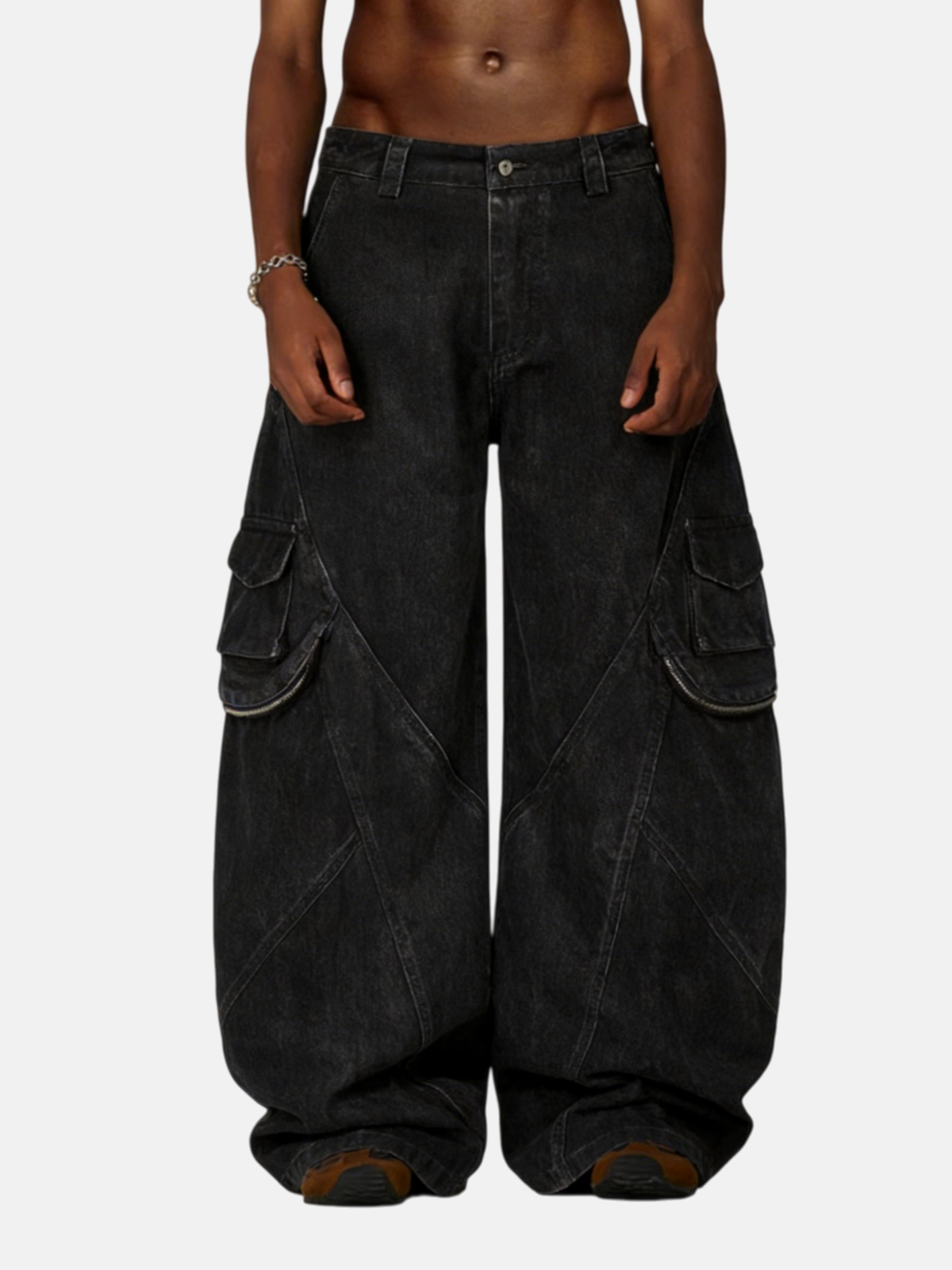 Haaura Super Baggy Structural Thigh-Pocket Jeans