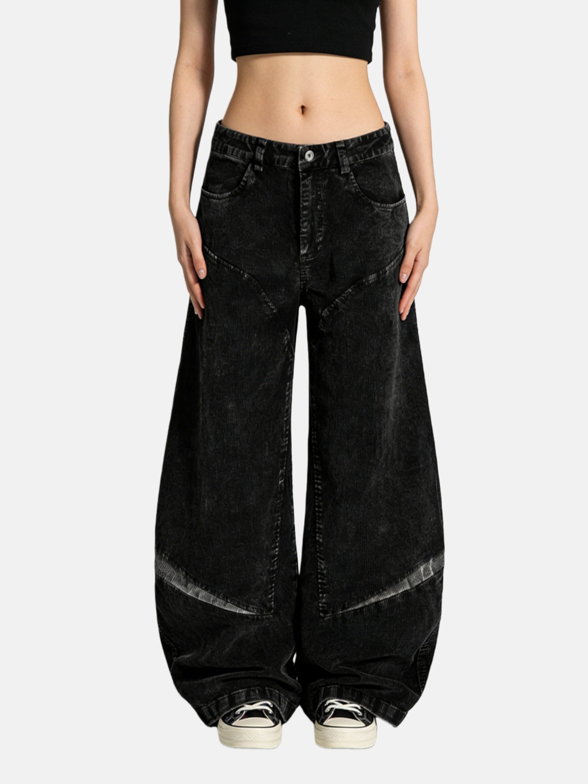Haaura Textured Wide-Leg Jeans